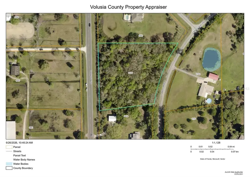 1903 Spruce Creek Cir N, FL