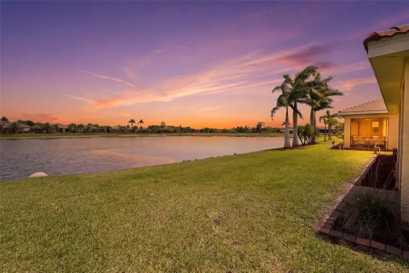 7360 Talon Bay Dr, FL