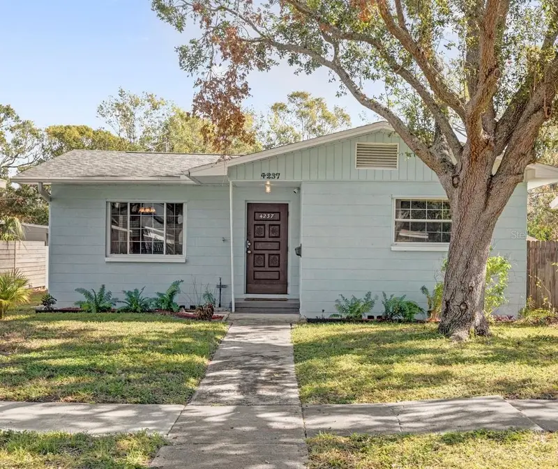 4237 Dr Martin Luther King Jr Street, FL