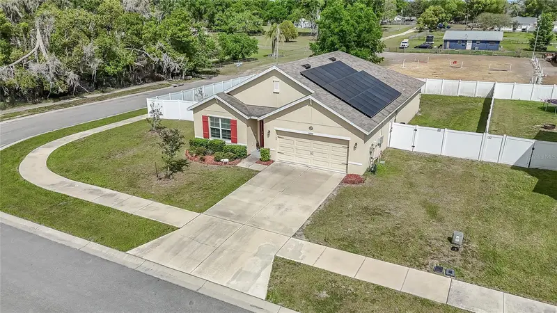 35900 Hillbrook Ave, FL