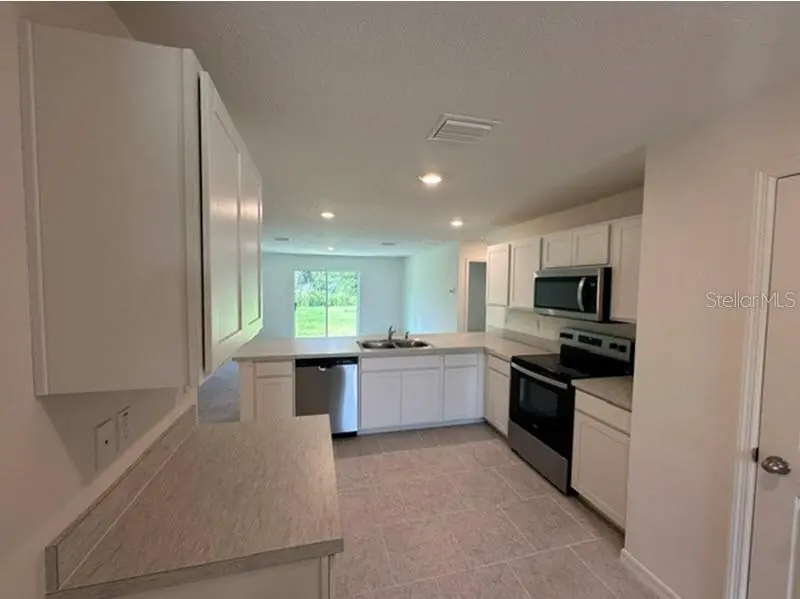 91 Randolph Dr, FL