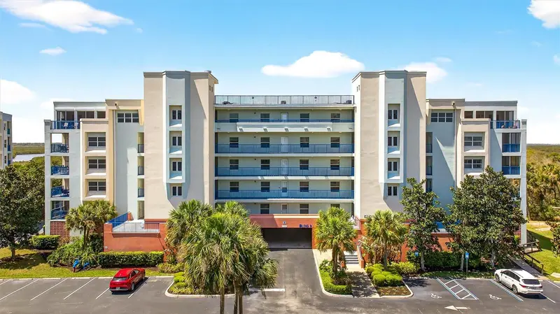5300 S Atlantic Ave #9-204, FL