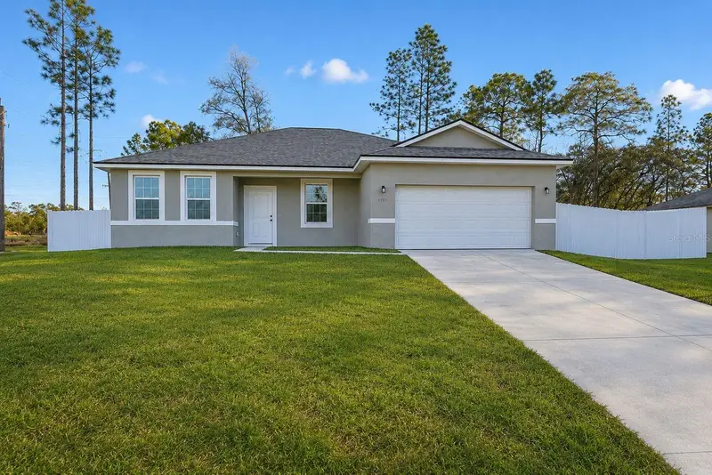 2701 W Tracy Ct, FL