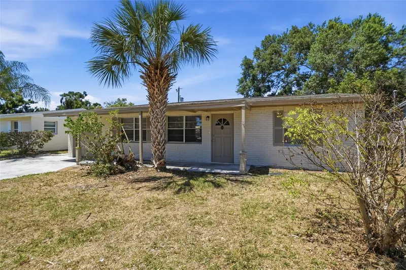 5711 64th Ave N, FL