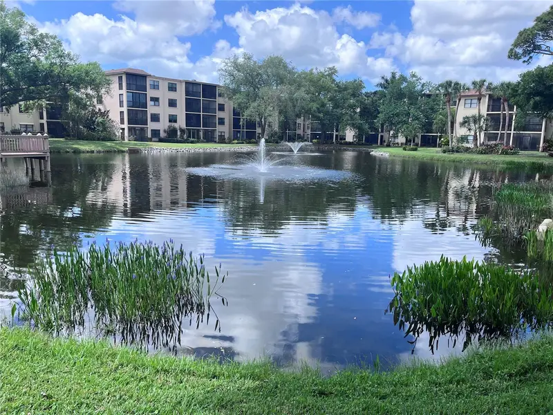 315 30th Ave W #B203, FL