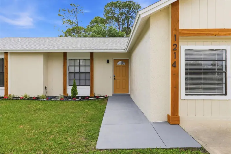 1214 Pace Dr Nw, FL