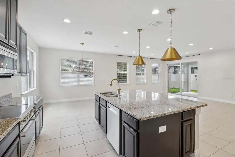 4309 Saltmarsh Sparrow Dr, FL