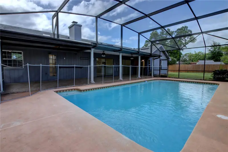 936 Citrus Wood Ct, FL