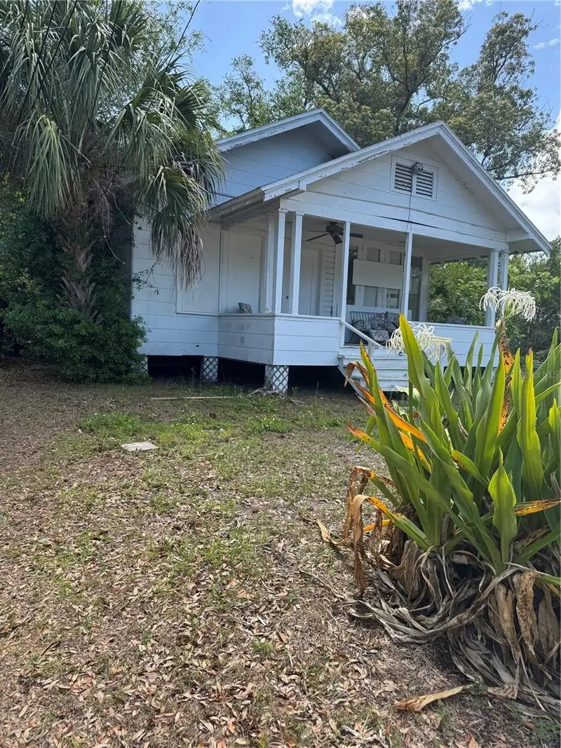 707 S Prospect Ave, FL
