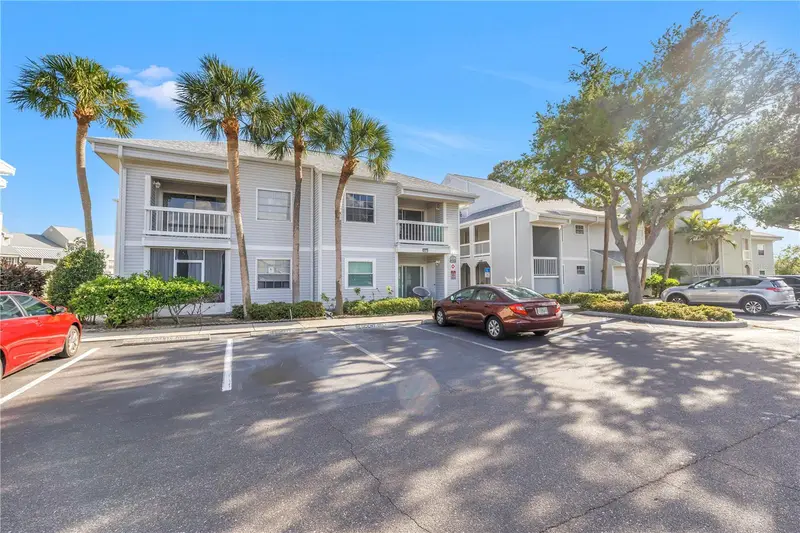 6939 Stones Throw Cir N #6206, FL