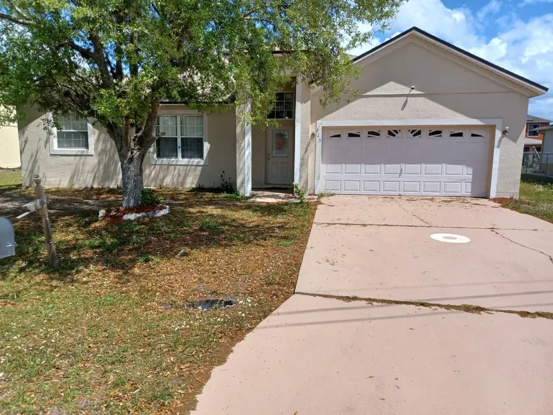 425 Bridgewater Ct, FL