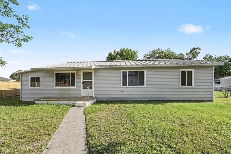 3541 Barney Court, FL
