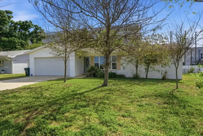 140 Patlin Cir E, FL