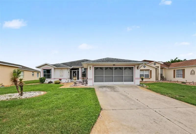 512 Grand Vista Trl, FL