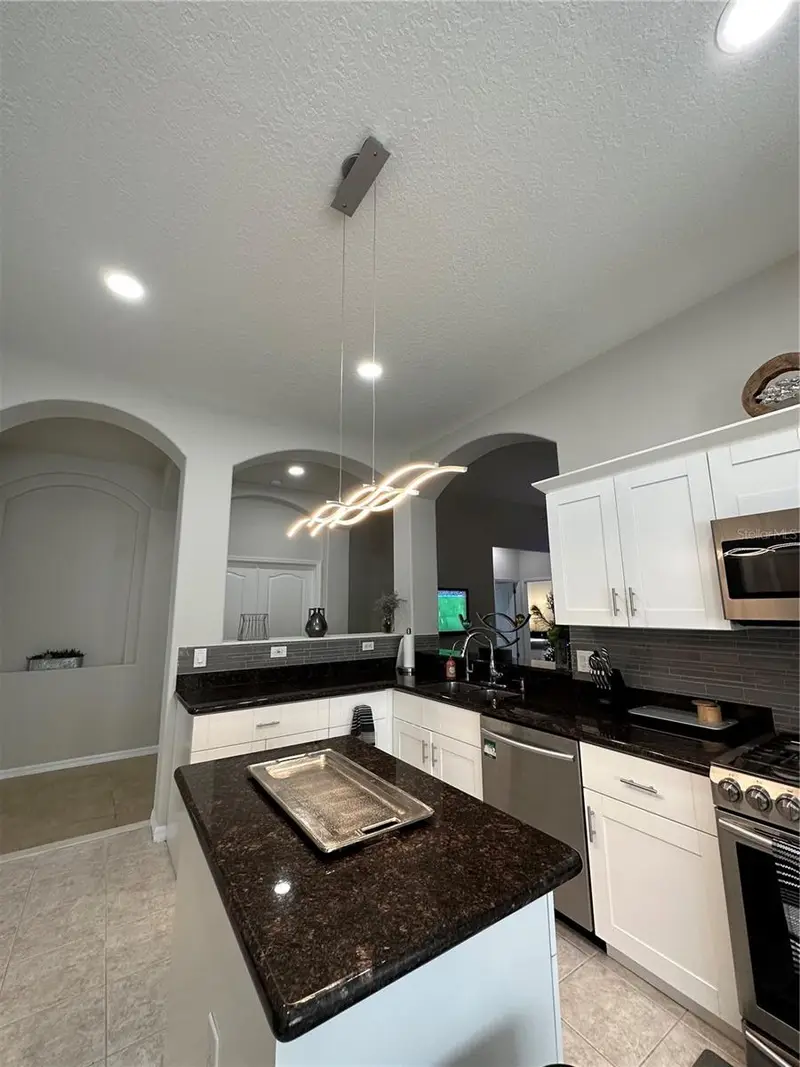 29651 Birds Eye Dr, FL