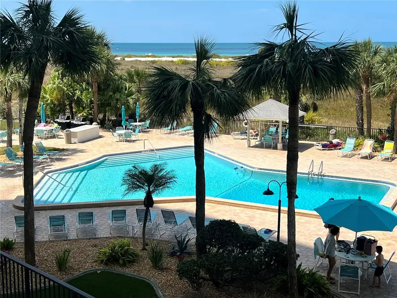 1230 Gulf Blvd #304, FL
