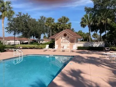 741 Hernandez Dr, FL