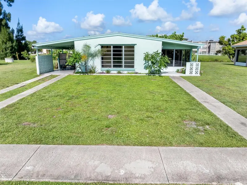 3107 Easy St, FL