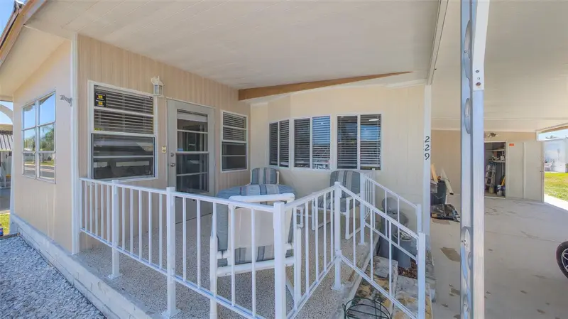 229 Dixie, FL