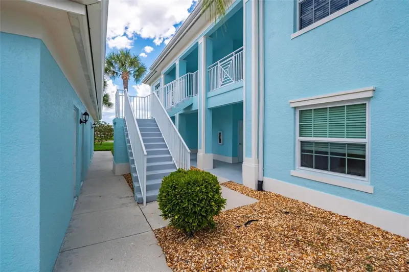 5744 Sabal Trace Dr #201, FL
