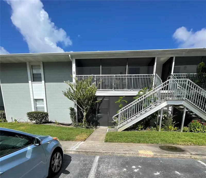 700 E Airport Blvd #G4, FL