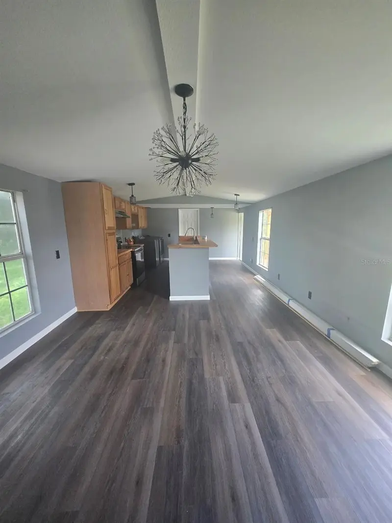 2453 S Taylor Rd, FL