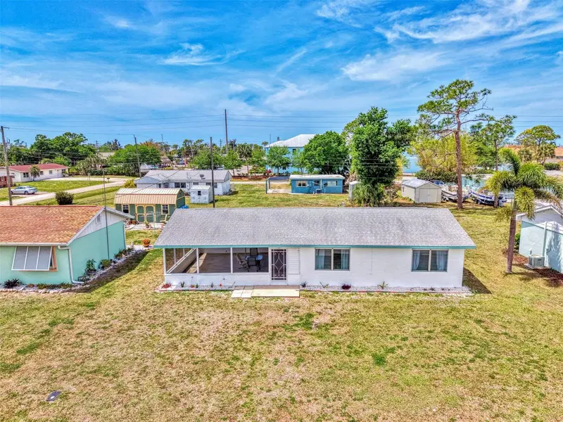 2870 9th St, FL