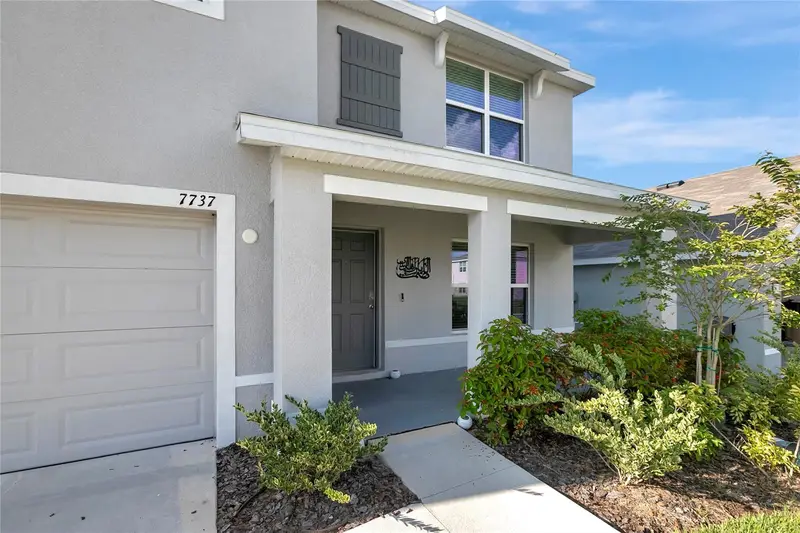 7737 Rosewood Garden Loop, FL