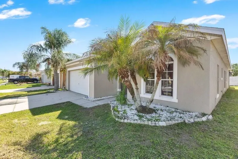 216 Magical Way, FL