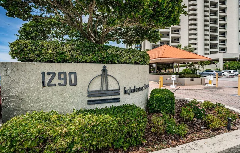 1290 Gulf Blvd #2004, FL