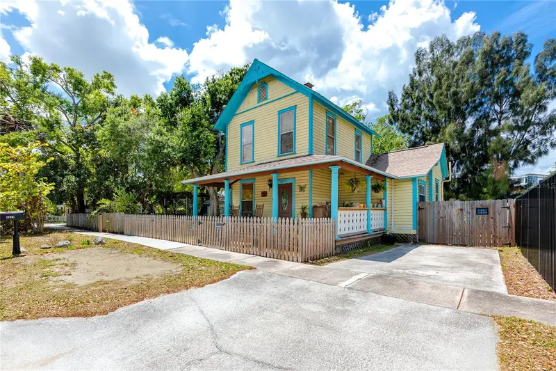 6829 S Fitzgerald St, FL