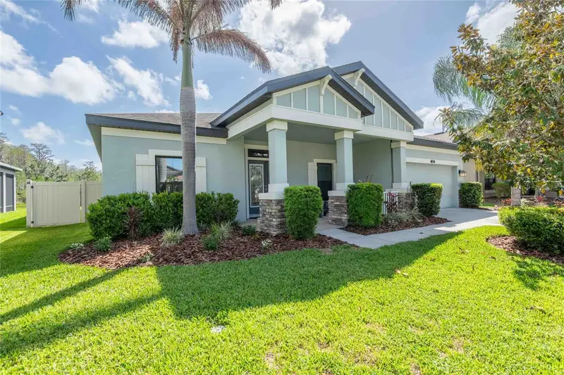 8306 Bluevine Sky Dr, FL