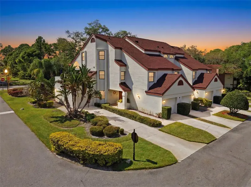 3455 Countryside Blvd #98, FL