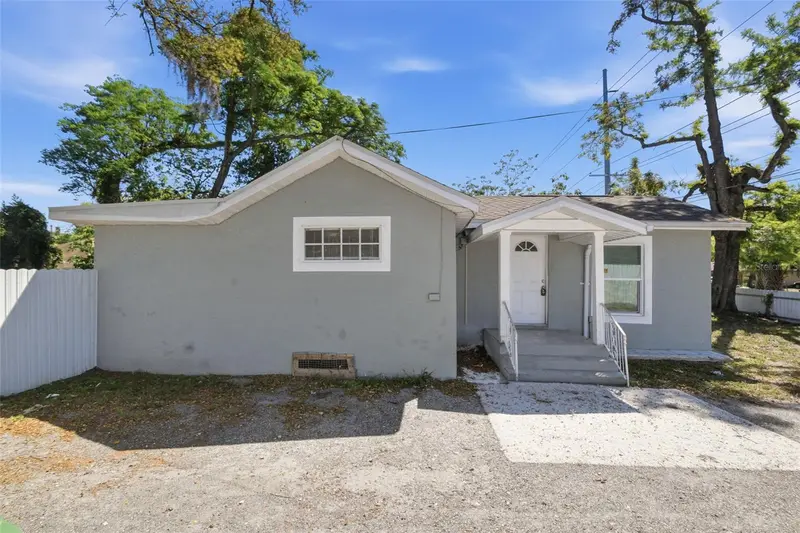 1410 E Waters Ave, FL
