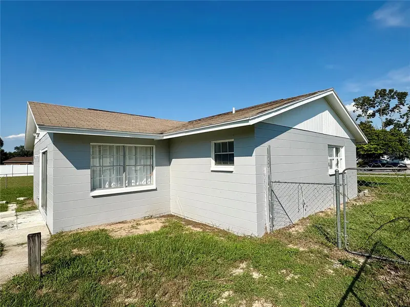 5389 Mariner Blvd, FL