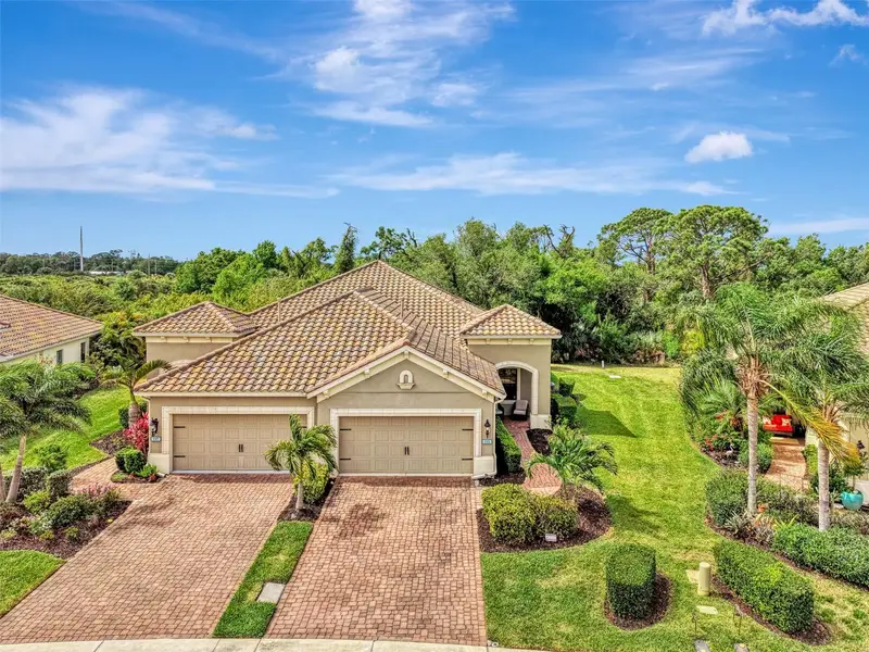1321 Backspin Dr, FL