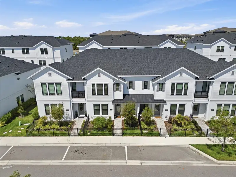 7221 Sutton Ln, FL