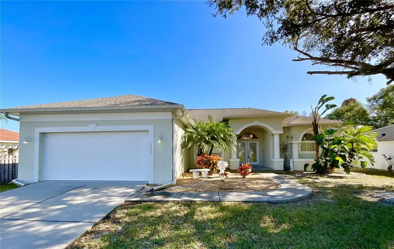 1828 Osprey Ln, FL