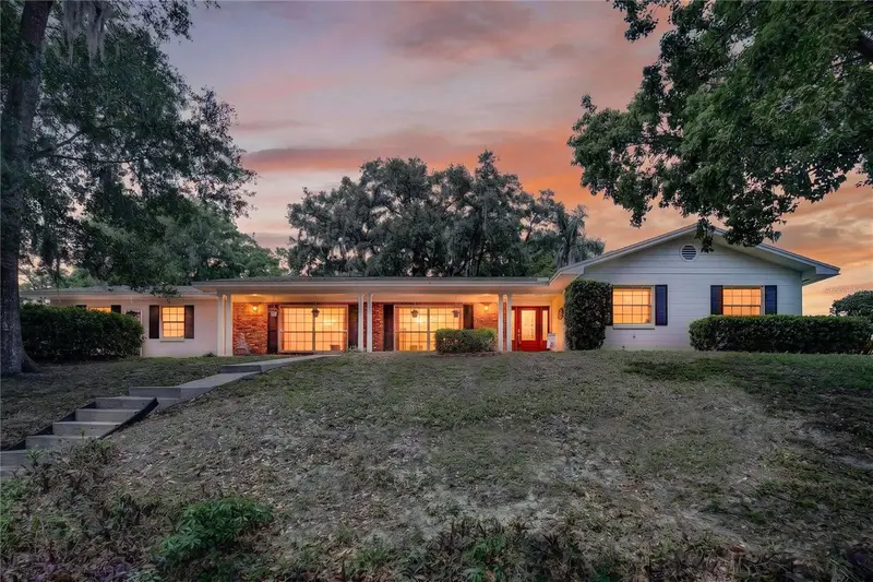 1945 Normandy Dr, FL