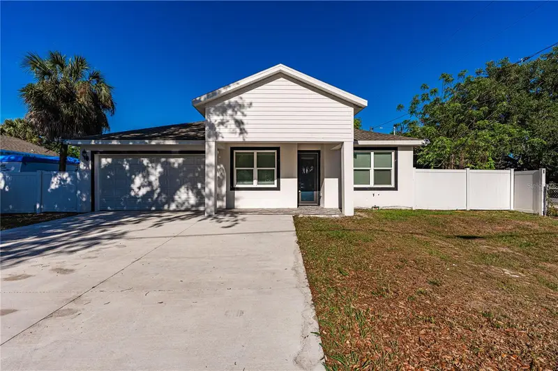 3724 N Whittier St, FL