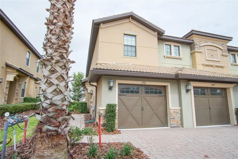 1241 Long Cove Loop, FL