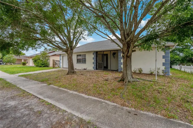 1301 Mandarin Dr, FL