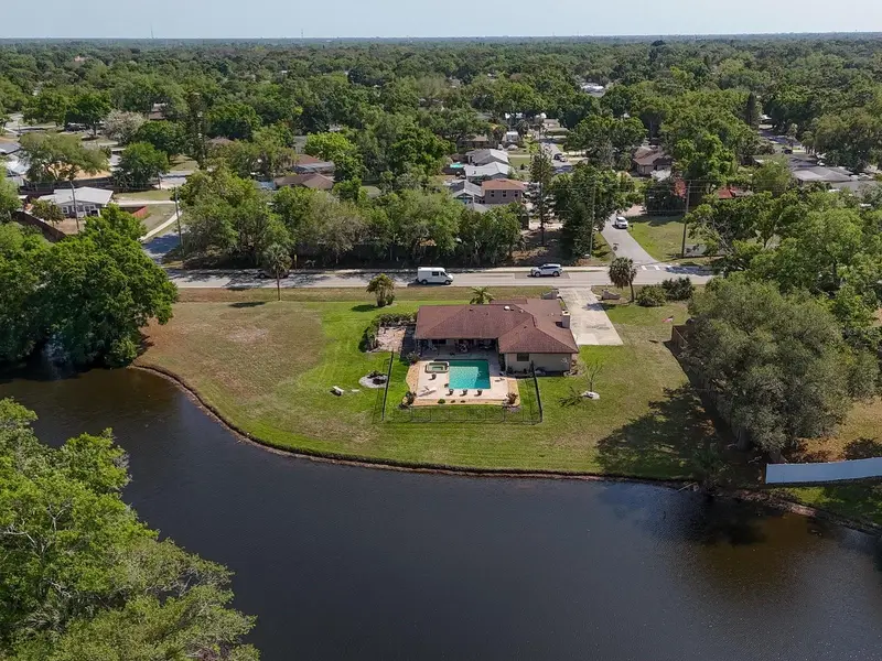 3927 Desoto Road, FL