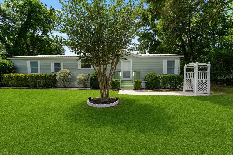 8960 Sw 32nd Ter, FL