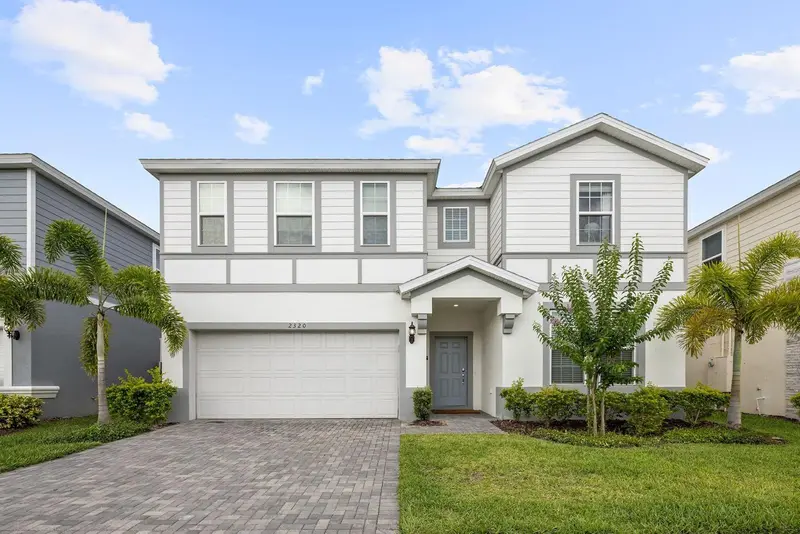 2320 Lelani Cir, FL