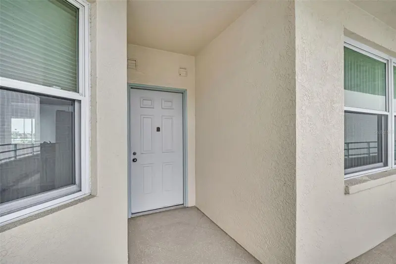 7932 Sailboat Key Blvd S #402, FL