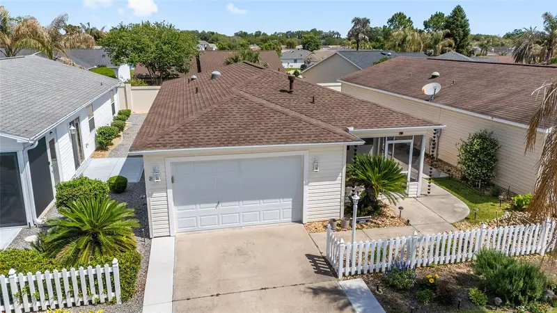 2403 Baton Pl, FL