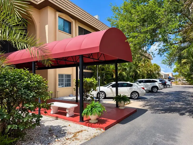 3700 S Osprey Ave #205, FL