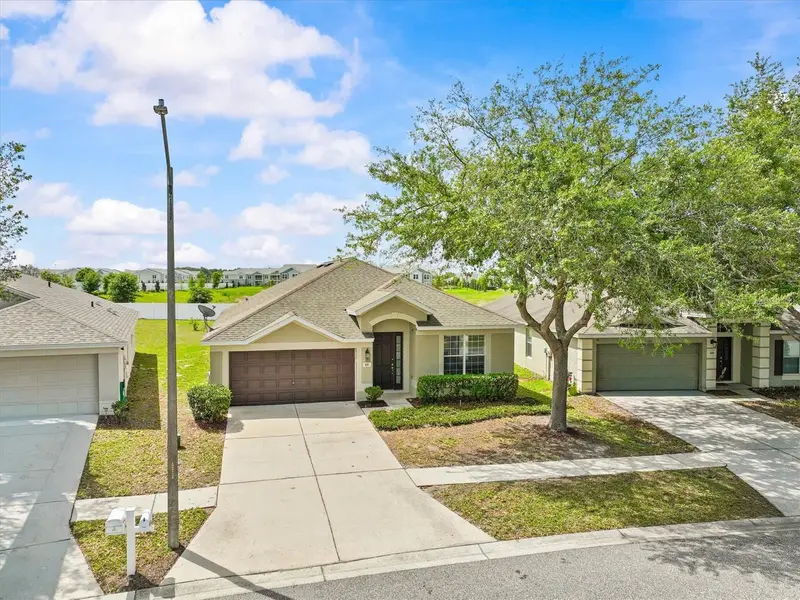 601 Nodding Shade Dr, FL