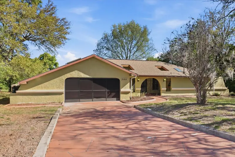8464 Delaware Dr, FL